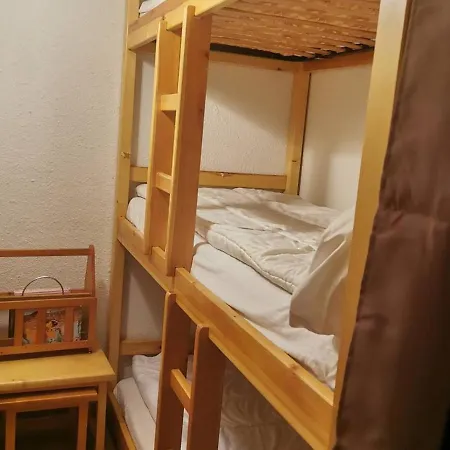 Apartment Studio Enchastrayes, 1 Piece, 4 Personnes - Fr-1-691-18